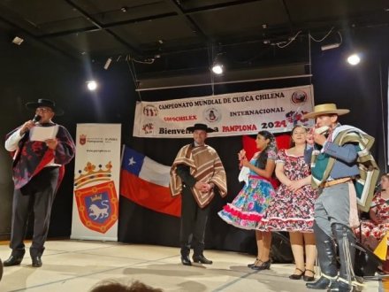 La cueca se toma Pamplona